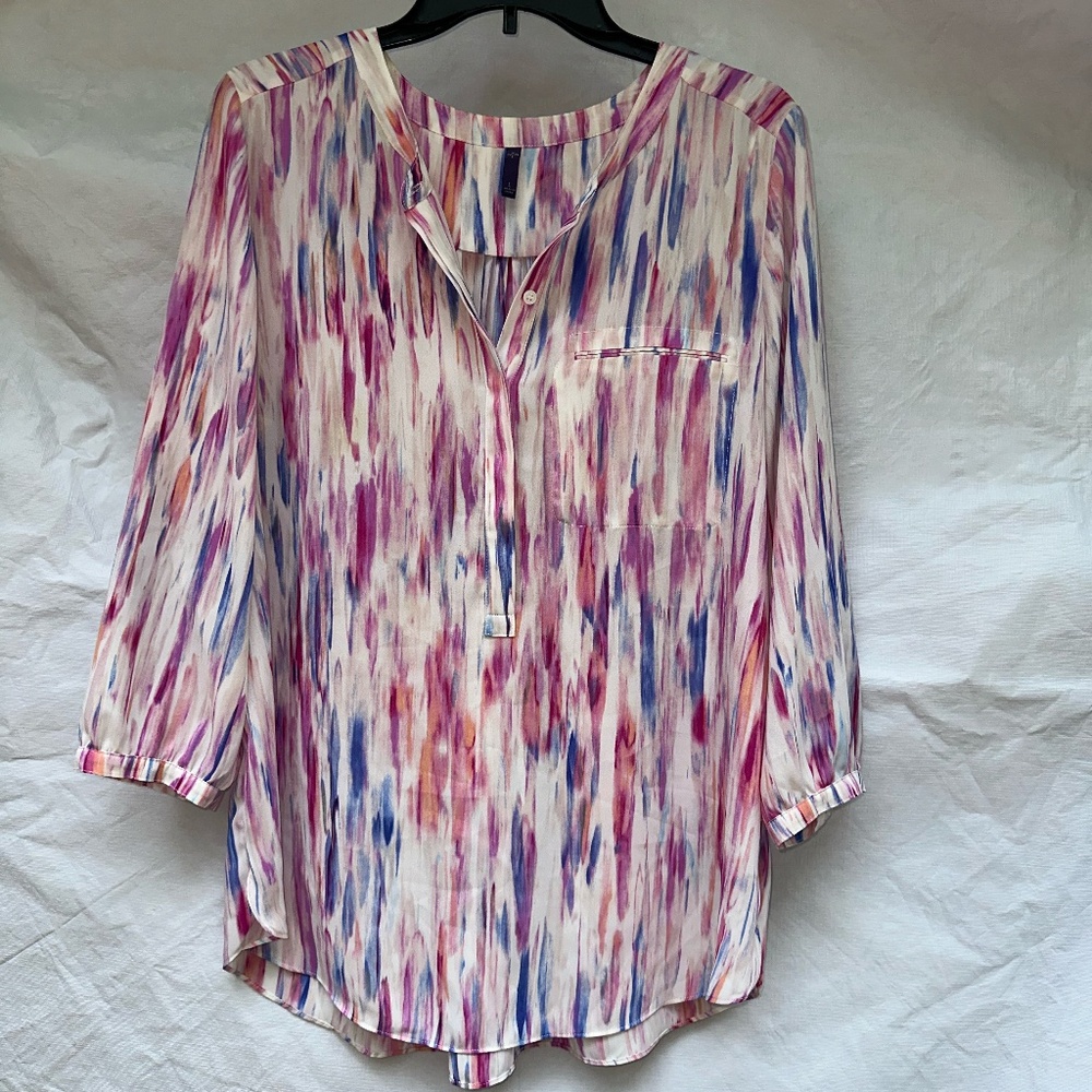 Nydj  Women's 3/4 Sleeve Back Pleated Crepe Blouse Watercolor - Large